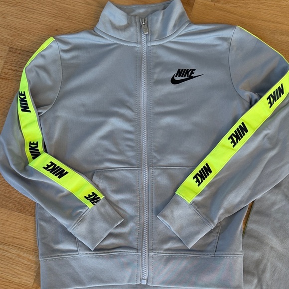 Nike Other - Nike Light Gray Matching Tracksuit with Neon Yellow Logo Tape Trim, size 6